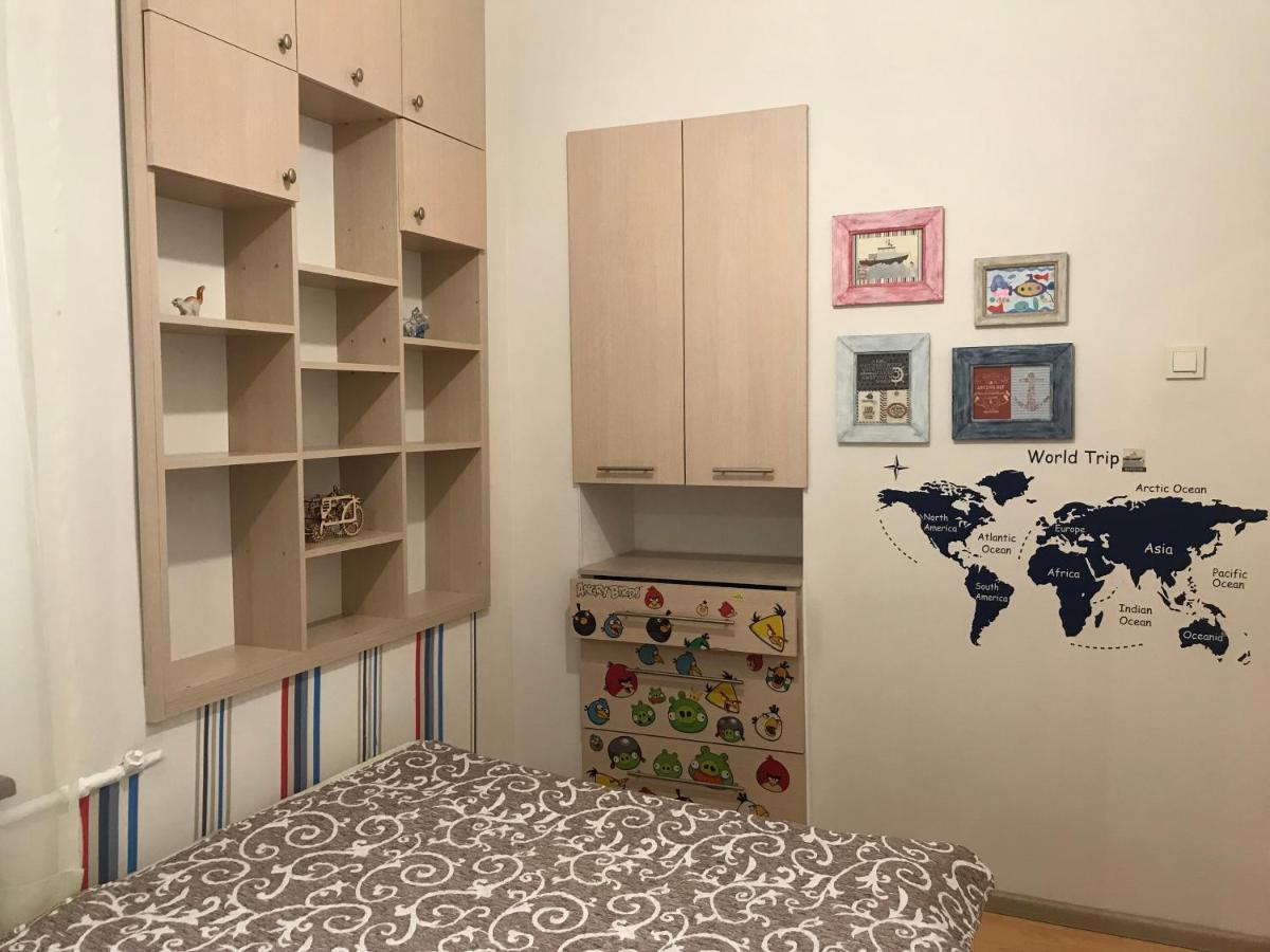 Apartment Near Deribasovskaya オデッサ エクステリア 写真